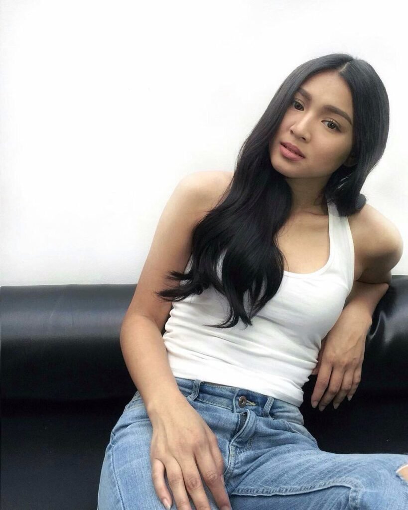 Nadine Lustre in hot51