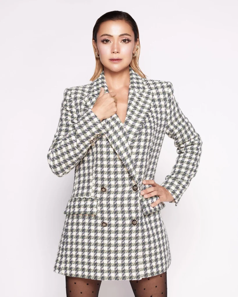 Jodi Sta Maria in hot51