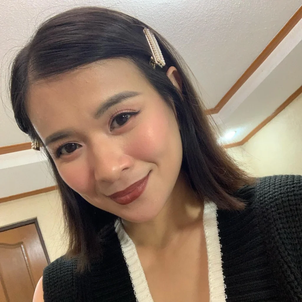LJ Reyes in hot51