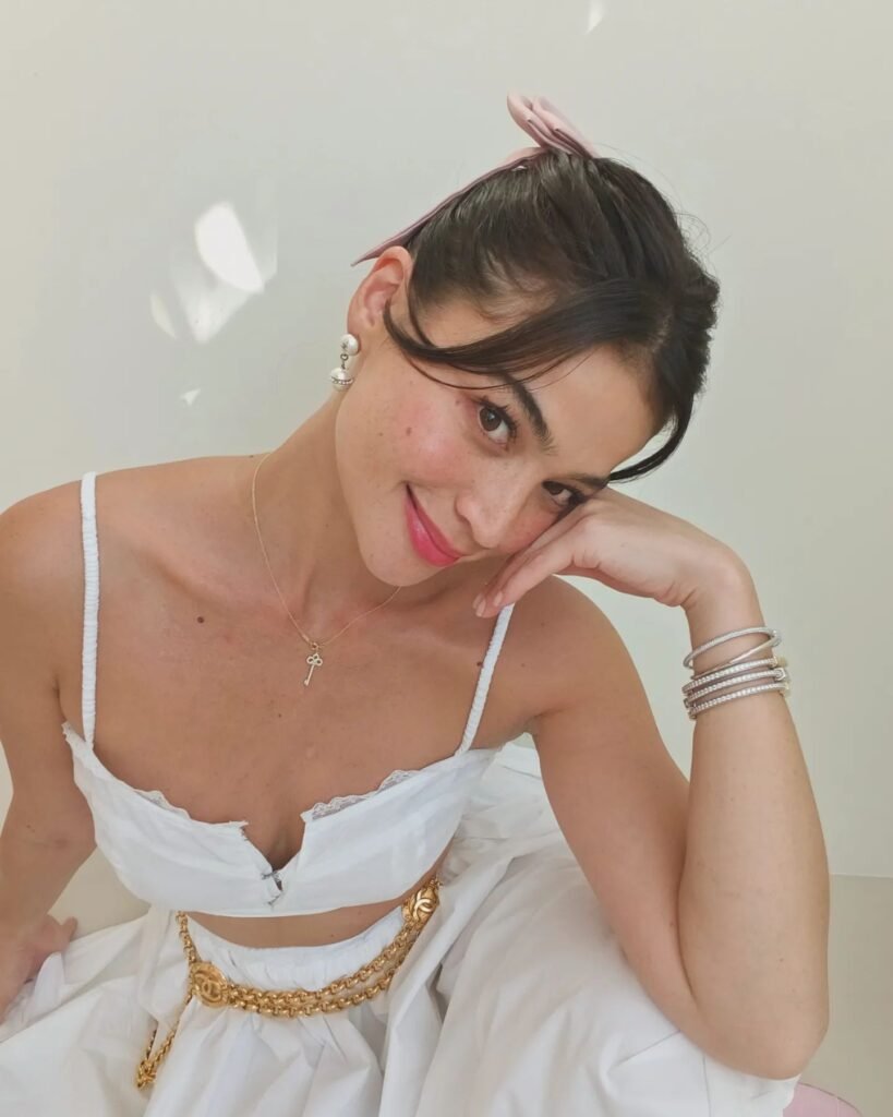 Anne Curtis in hot51