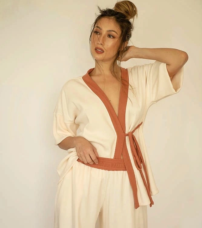 You are currently viewing Beautiful Solenn Heussaff Miles Stunning Photos on HOT51 Platform